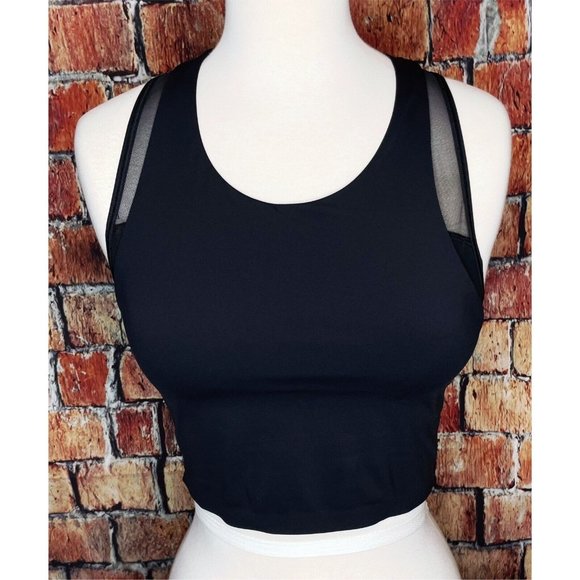 Lululemon Yoga Athletic Tank Top Black Built In Mesh Padded Bra Women’s Size 6 - Picture 1 of 7